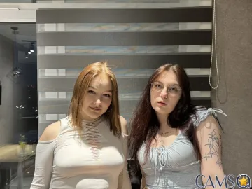 OttilieAndSheena’s (LiveJasmin) Photo