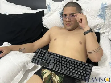 PaoloLoniff’s (LiveJasmin) Photo