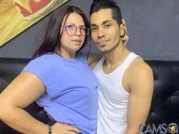 PerlaAndRoberto’s LiveJasmin Profile Image