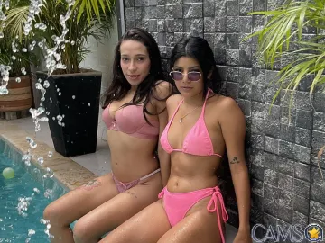 RileyAndLana’s (LiveJasmin) Photo