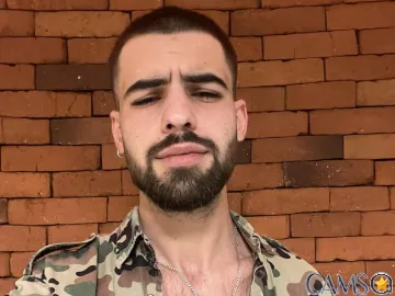 RobBlackwood’s (LiveJasmin) Photo