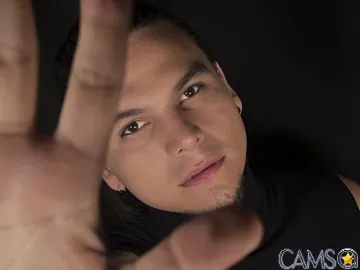 RobSaenz’s (LiveJasmin) Photo