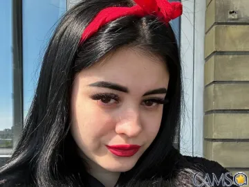 SandraGoodwin’s LiveJasmin Profile Image