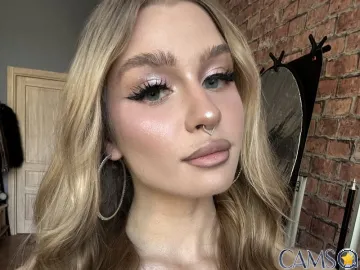 SaphiraLuxe’s (LiveJasmin) Photo