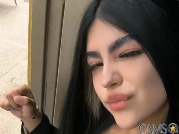 SarahWillow’s (LiveJasmin) Photo