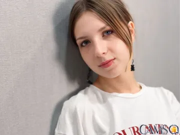 SariCroson’s (LiveJasmin) Photo
