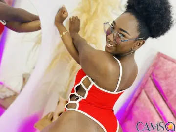 ZahhyGrey’s LiveJasmin Profile Image