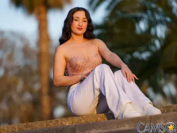 ZamphyraNight’s LiveJasmin Profile Image