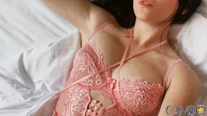 Alie-Pompadour’s (SkyPrivate) Photo