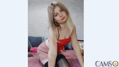 BlondySex’s (SkyPrivate) Photo