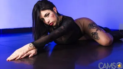 Ivy-Ink’s (SkyPrivate) Photo