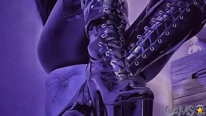 IzabellNoir’s (SkyPrivate) Photo