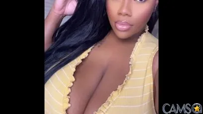 Mari-Melons’s (SkyPrivate) Photo