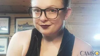 nerdgirl’s (SkyPrivate) Photo