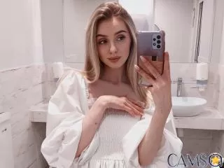 AniaLov’s (Streamate) Photo