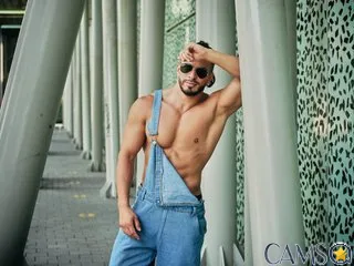 aronbulgarelli019’s (Streamate) Photo