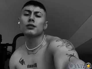 dominicgreey’s (Streamate) Photo