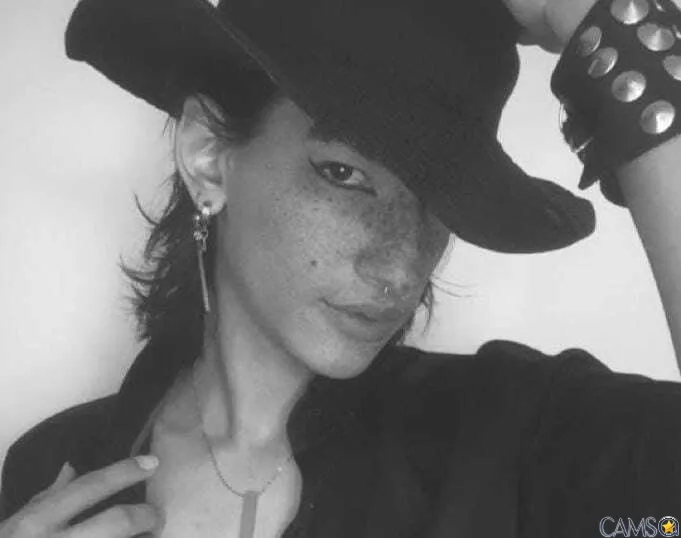 EzioArango24’s (Streamate) Photo