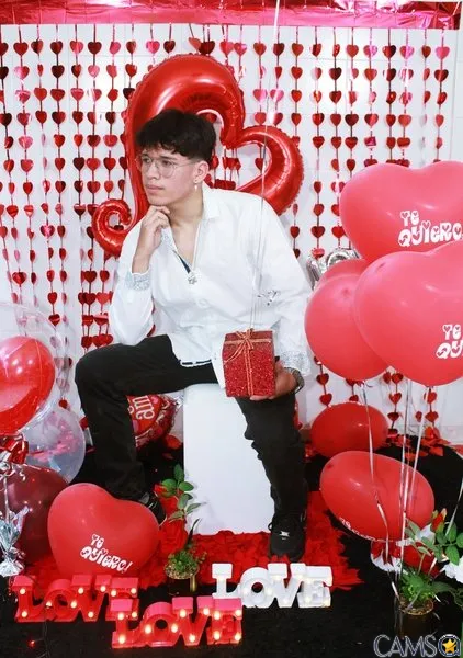 hercules_men’s (Streamate) Photo