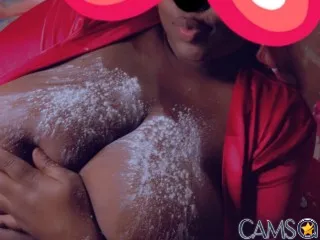 Picture of layanaqueen from Streamate