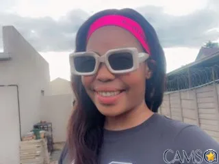 LongPussyLipsxxx&rsquo;s (Streamate) Photo