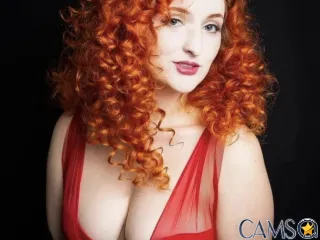 PorcelainDolly’s (Streamate) Photo