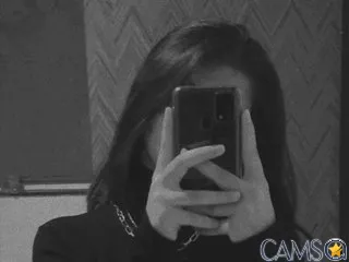 SkyShally’s Streamate Profile Image