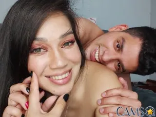 Picture of VincentandMia from Streamate
