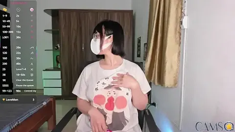 ___SuRi’s Stripchat Profile Image