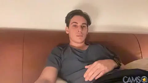 abe_in_red’s (Stripchat) Photo