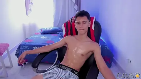 Aron_Boyy’s (Stripchat) Photo