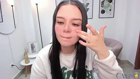 Bella-hadiid’s (Stripchat) Photo