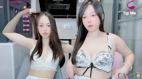 Bella_Ava’s Stripchat Profile Image