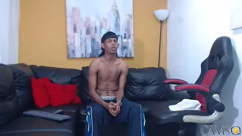 black_boy22cm’s Stripchat Profile Image