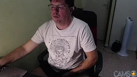 blueandwhite1’s Stripchat Profile Image