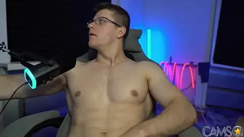 Bruno_Banani’s Stripchat Profile Image