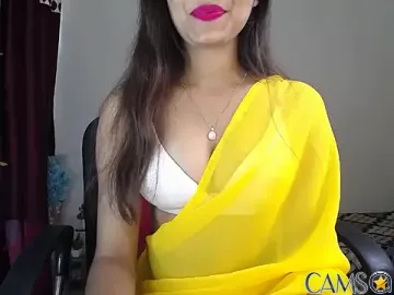Glossy_Jass’s Stripchat Profile Image