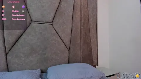 Isabela_Colins’s Stripchat Profile Image