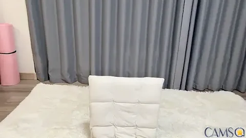 KnockedTwit’s Stripchat Profile Image