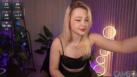 LauraWifeness’s Stripchat Profile Image