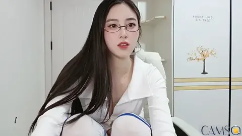 LI-200310’s (Stripchat) Photo
