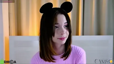 LittleOriana’s Stripchat Profile Image