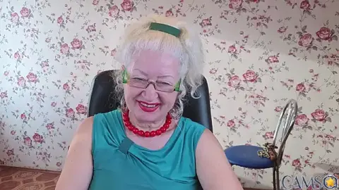 Maya_Mayflower’s Stripchat Profile Image