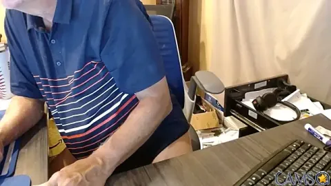 olderandwiser2’s Stripchat Profile Image