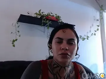 Perola__May’s Stripchat Profile Image