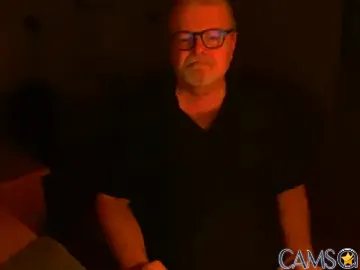 petvarad’s (Stripchat) Photo