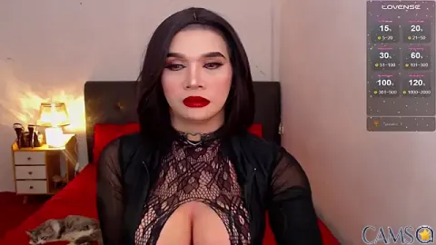 QueenYhurieX’s Stripchat Profile Image