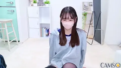 tsubaki28’s Stripchat Profile Image