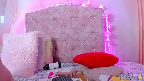 violet_taylor_’s Stripchat Profile Image