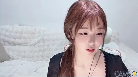 Xiao-runbao&rsquo;s (Stripchat) Photo